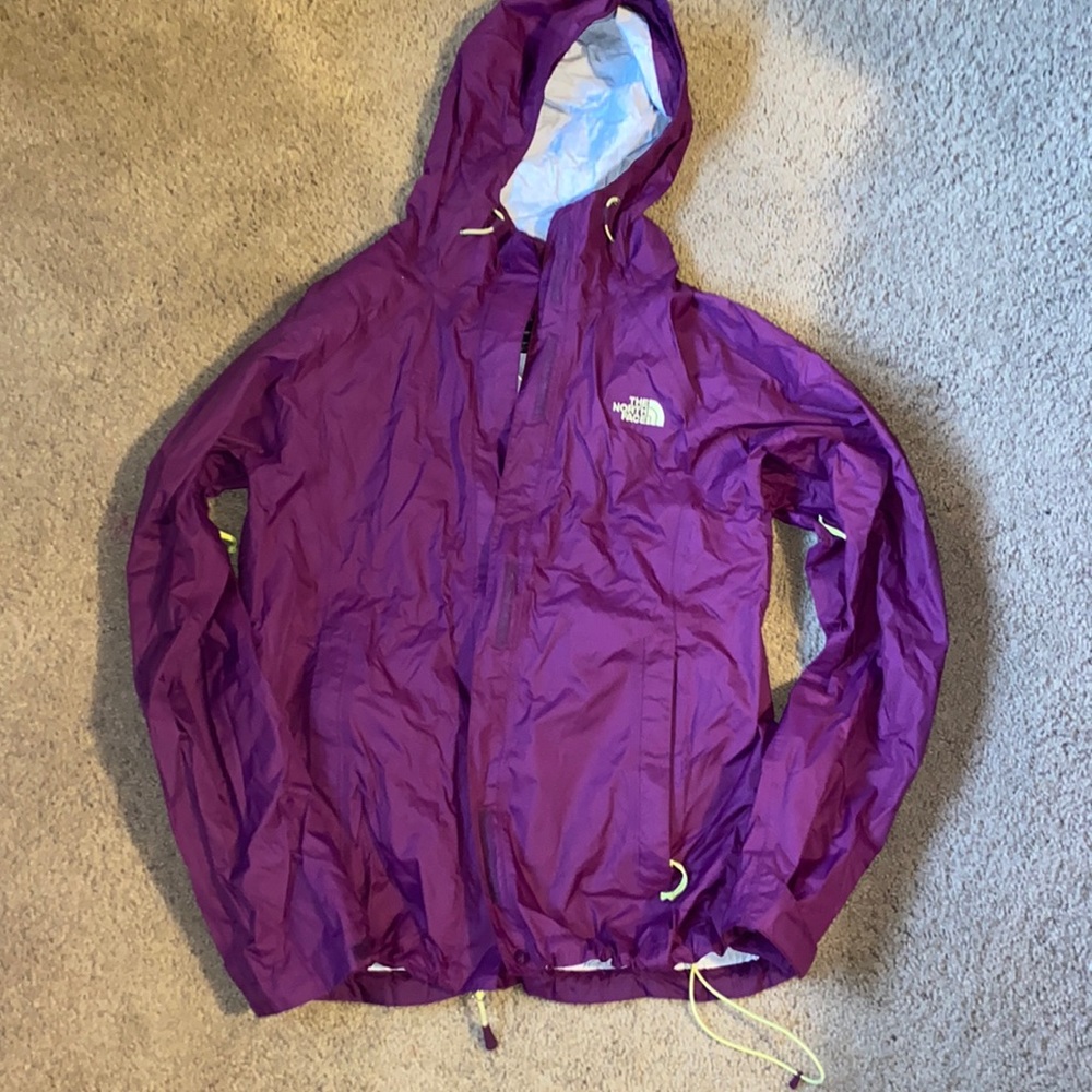The North Face wind breaker - Picture 1 of 4